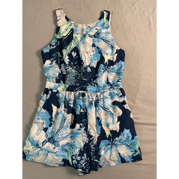 one clothing Pants - One Clothing Los Angeles SZ M Blue Floral Sleeveless Shorts Summer Beach Romper